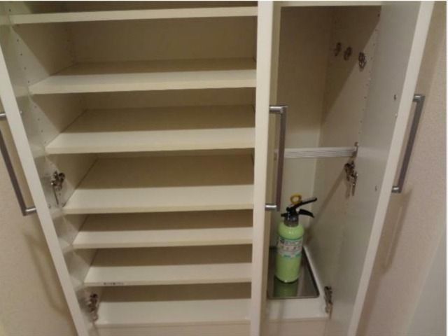 �y���̑��z�@�V���[�YBOX