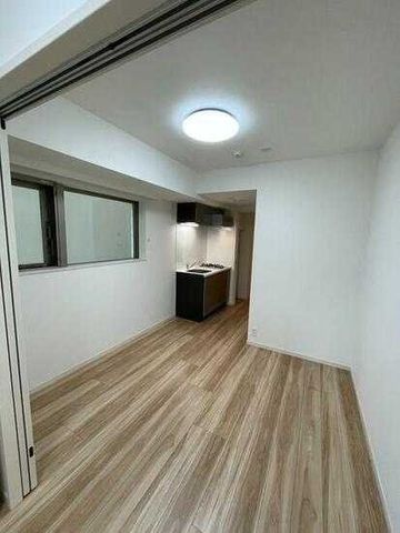 �y���̑������E�X�y�[�X�z�@