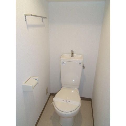 �y�g�C���z�@