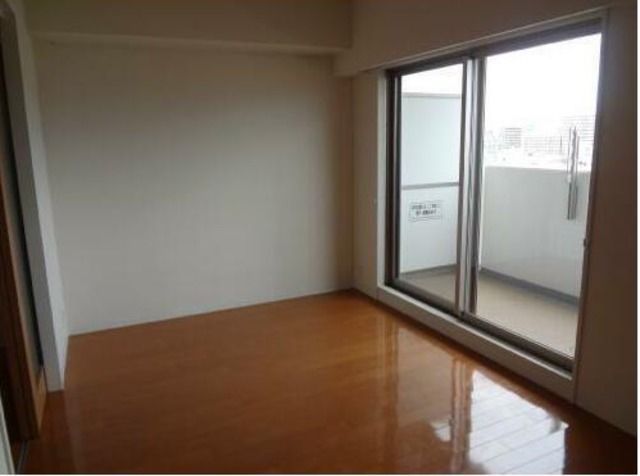 �y���ԁE���r���O�z�@����