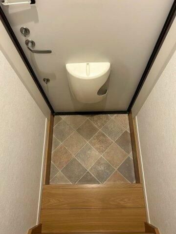 �y���̑��ݔ��z�@