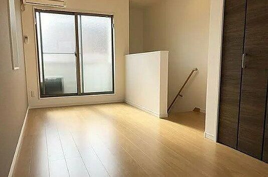 �y���ԁE���r���O�z�@