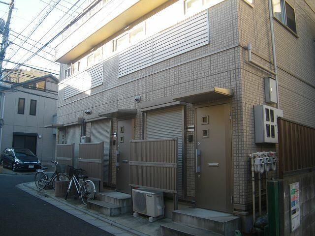 �y�G���g�����X�z�@