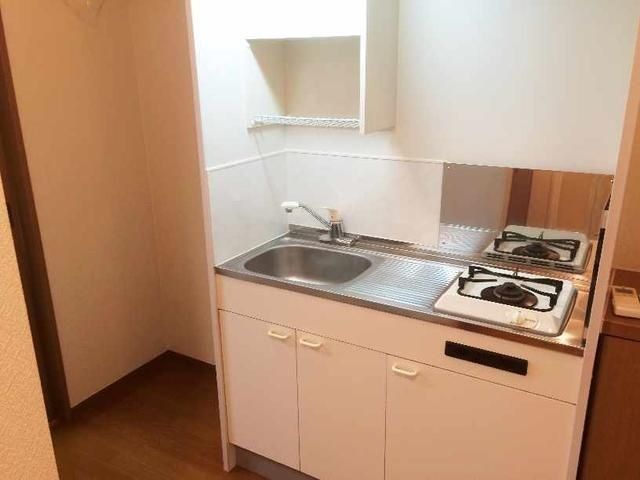 �y�L�b�`���z�@