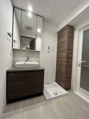 �y���ʏ��z�@