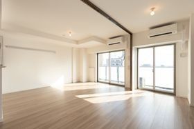 �y���̑��ݔ��z�@