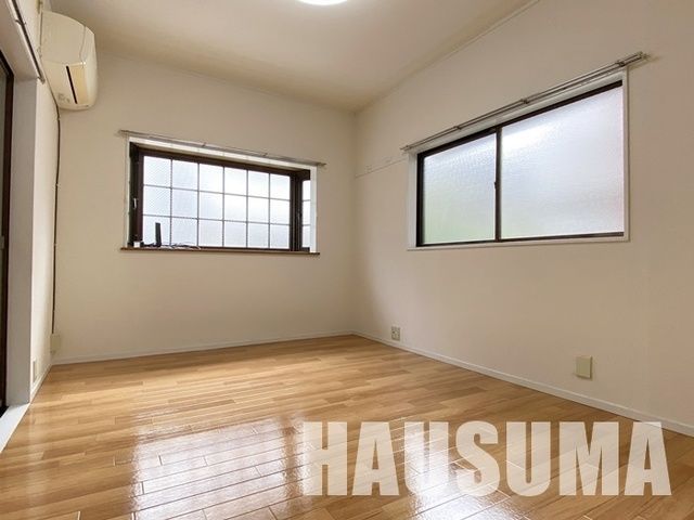 �y���ԁE���r���O�z�@����