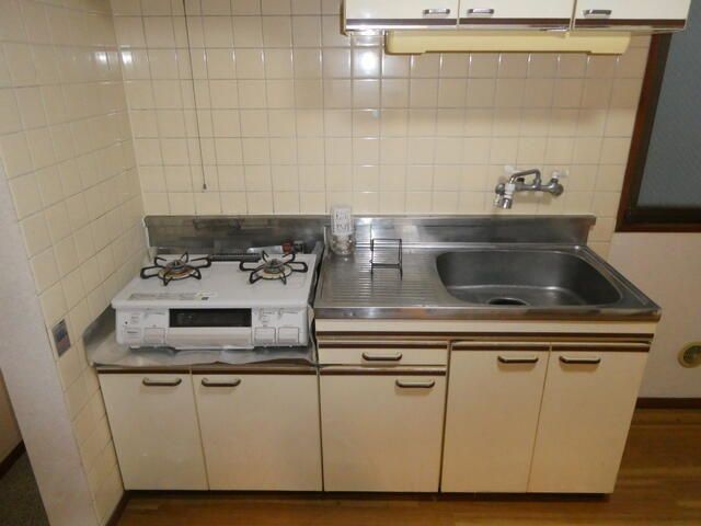 �y�L�b�`���z�@