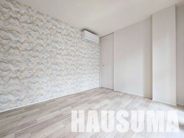 �y�����E���r���O�z�@���r���O/����