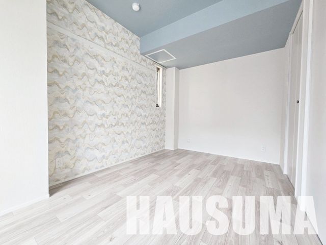 �y�����E���r���O�z�@���r���O/����