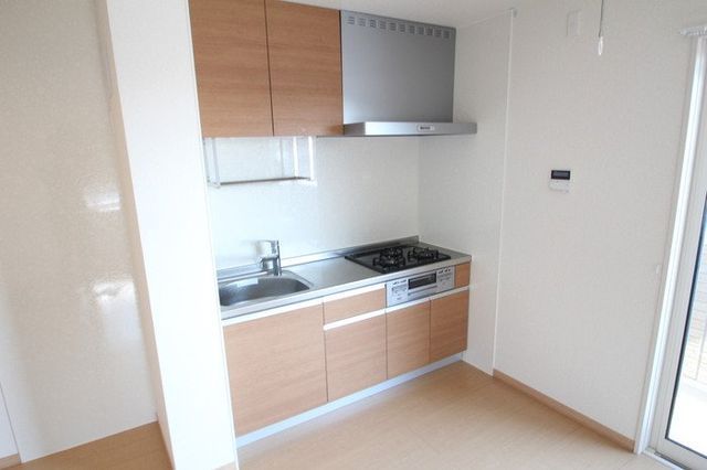 �y�L�b�`���z�@