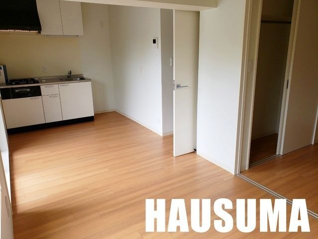 �y���ԁE���r���O�z�@����