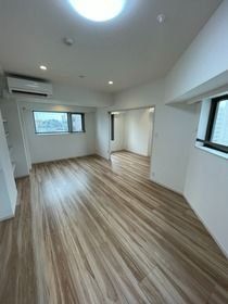 �y���̑��ݔ��z�@