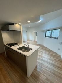 �y���̑������E�X�y�[�X�z�@