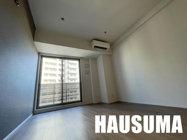�y���̑������E�X�y�[�X�z�@���r���O/����