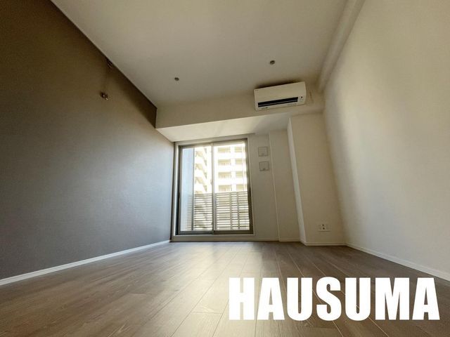 �y���ԁE���r���O�z�@���r���O/����