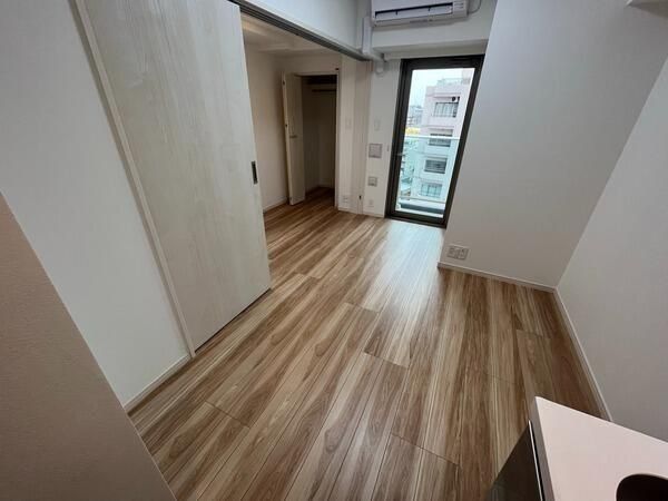 �y���̑������E�X�y�[�X�z�@