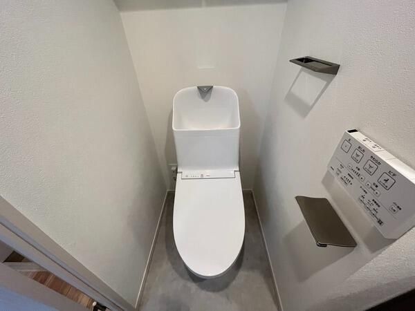 �y�g�C���z�@