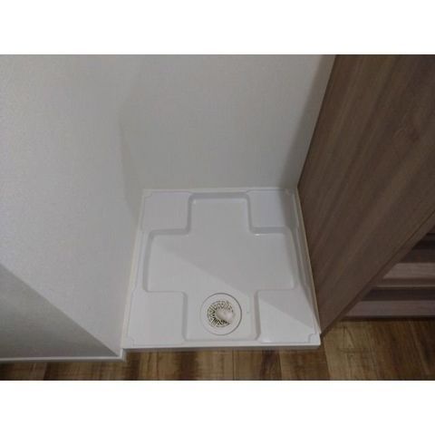 �y���̑��ݔ��z�@