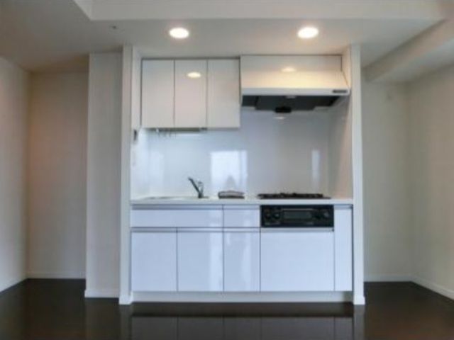 �y�L�b�`���z�@