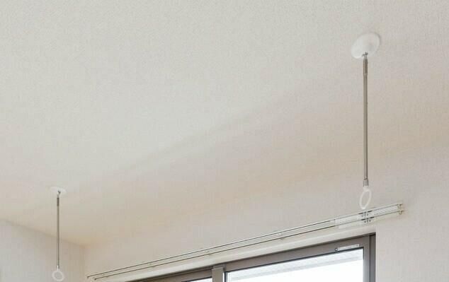 �y���ԁE���r���O�z�@