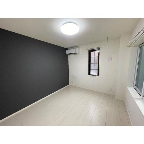 �y���ԁE���r���O�z�@