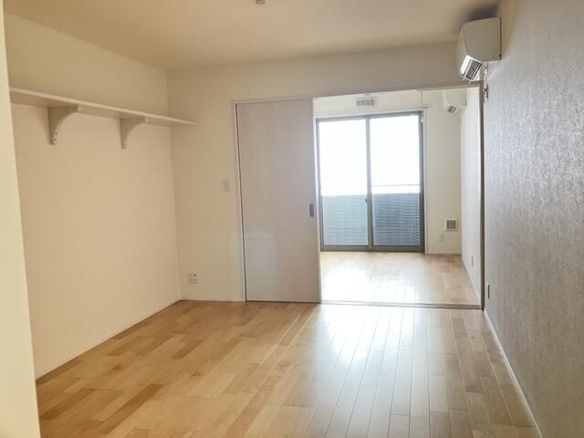 �y���̑������E�X�y�[�X�z�@