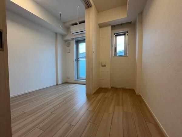 �y���̑������E�X�y�[�X�z�@