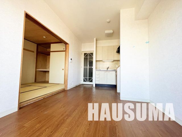 �y���ԁE���r���O�z�@���r���O/����