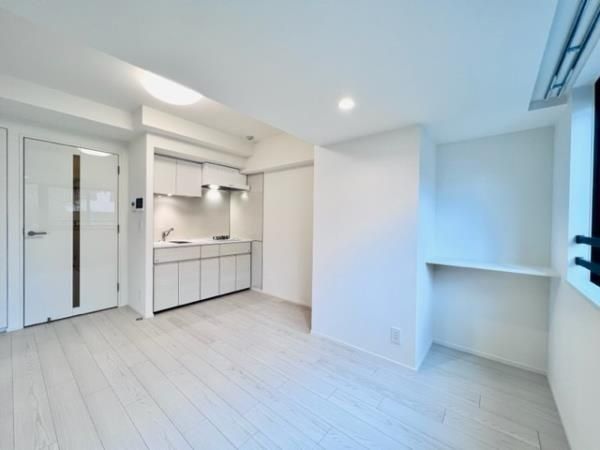 �y���̑������E�X�y�[�X�z�@