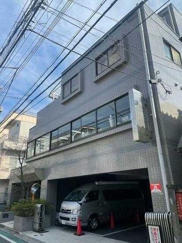 �y�G���g�����X�z�@