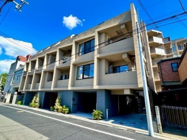 �y�����O�ρz�@