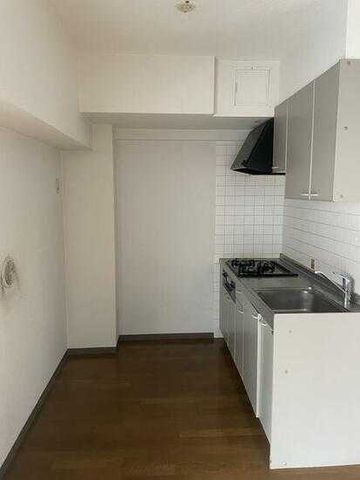 �y���̑������E�X�y�[�X�z�@