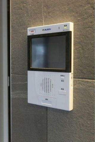 �y���̑��ݔ��z�@���j�^�[�t�C���^�[�z��