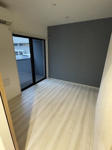 �y���ԁE���r���O�z�@
