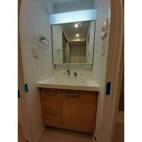 �y���ʏ��z�@