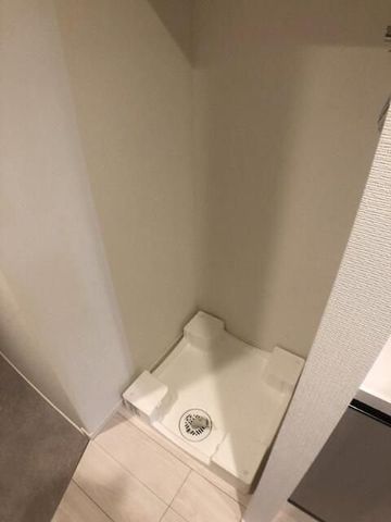 �y���̑��ݔ��z�@