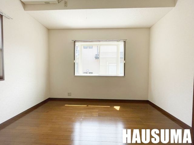 �y���ԁE���r���O�z�@���r���O/����