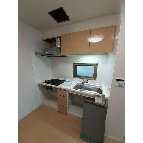 �y�L�b�`���z�@