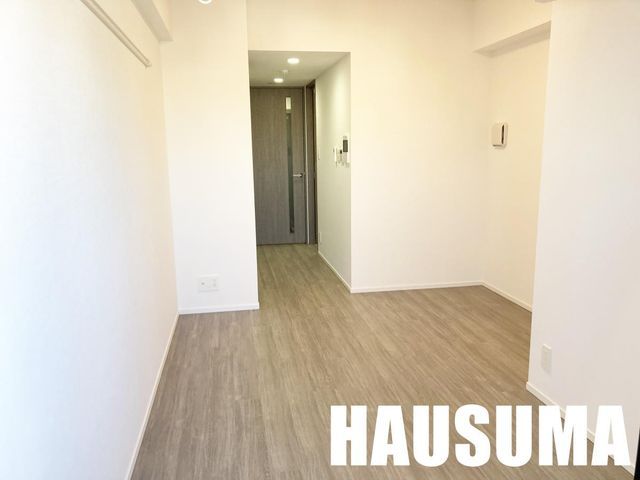 �y���̑������E�X�y�[�X�z�@���r���O/����