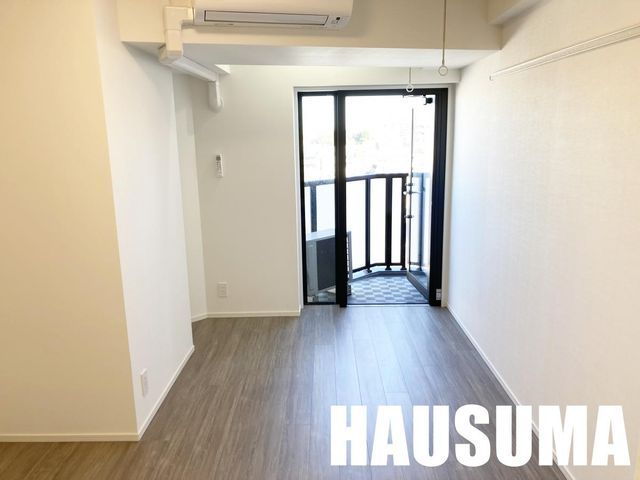 �y���ԁE���r���O�z�@���r���O/����