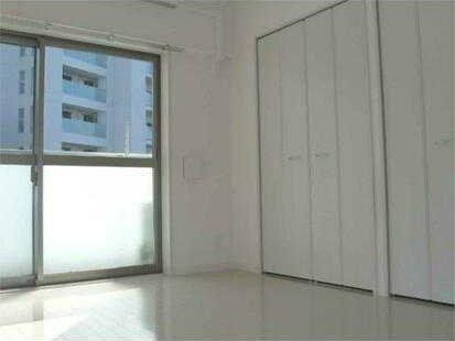 �y���ԁE���r���O�z�@