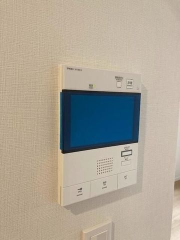 �y���̑��ݔ��z�@