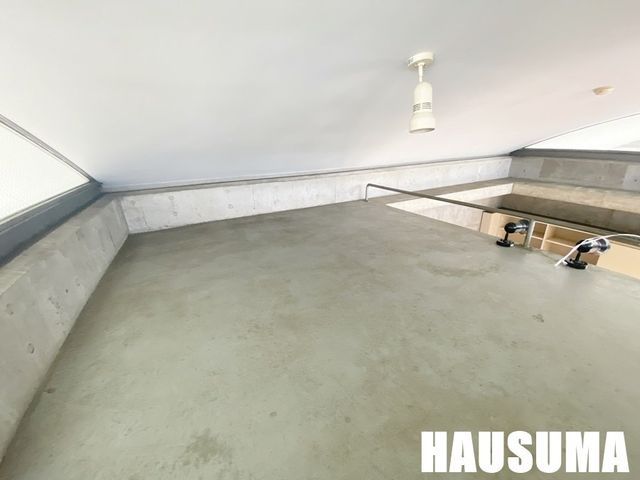 �y���̑��z�@�o���R�j�[
