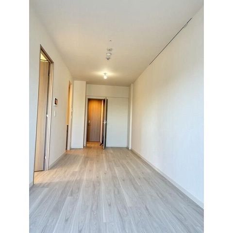 �y���ԁE���r���O�z�@