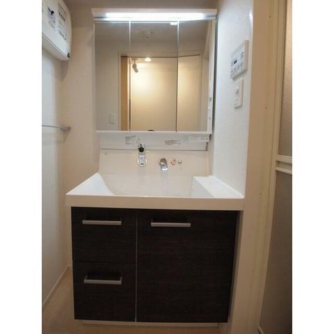 �y���ʏ��z�@