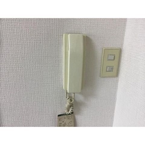�y���̑��ݔ��z�@