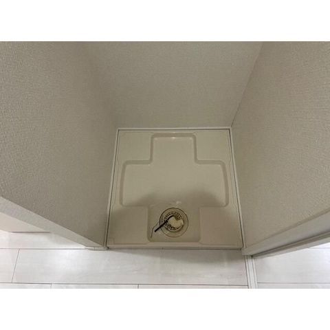 �y���̑��ݔ��z�@