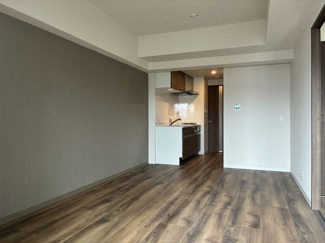 �y���Ӂz�@�܂��΂������Ɛ�ʖ�3���ړX �k��7���B 540m