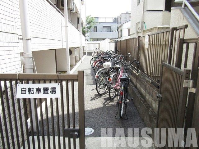 �y���ԏ�z�@�G���g�����X